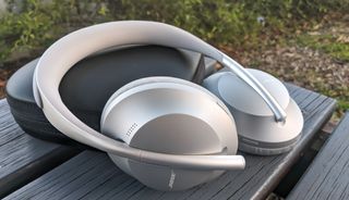 Bose 700