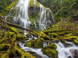 Proxy Falls