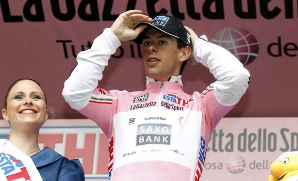 Richie Porte (Saxo Bank) looks pretty in pink