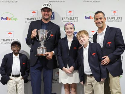 Bubba Watson Donates $200,000 To Charity