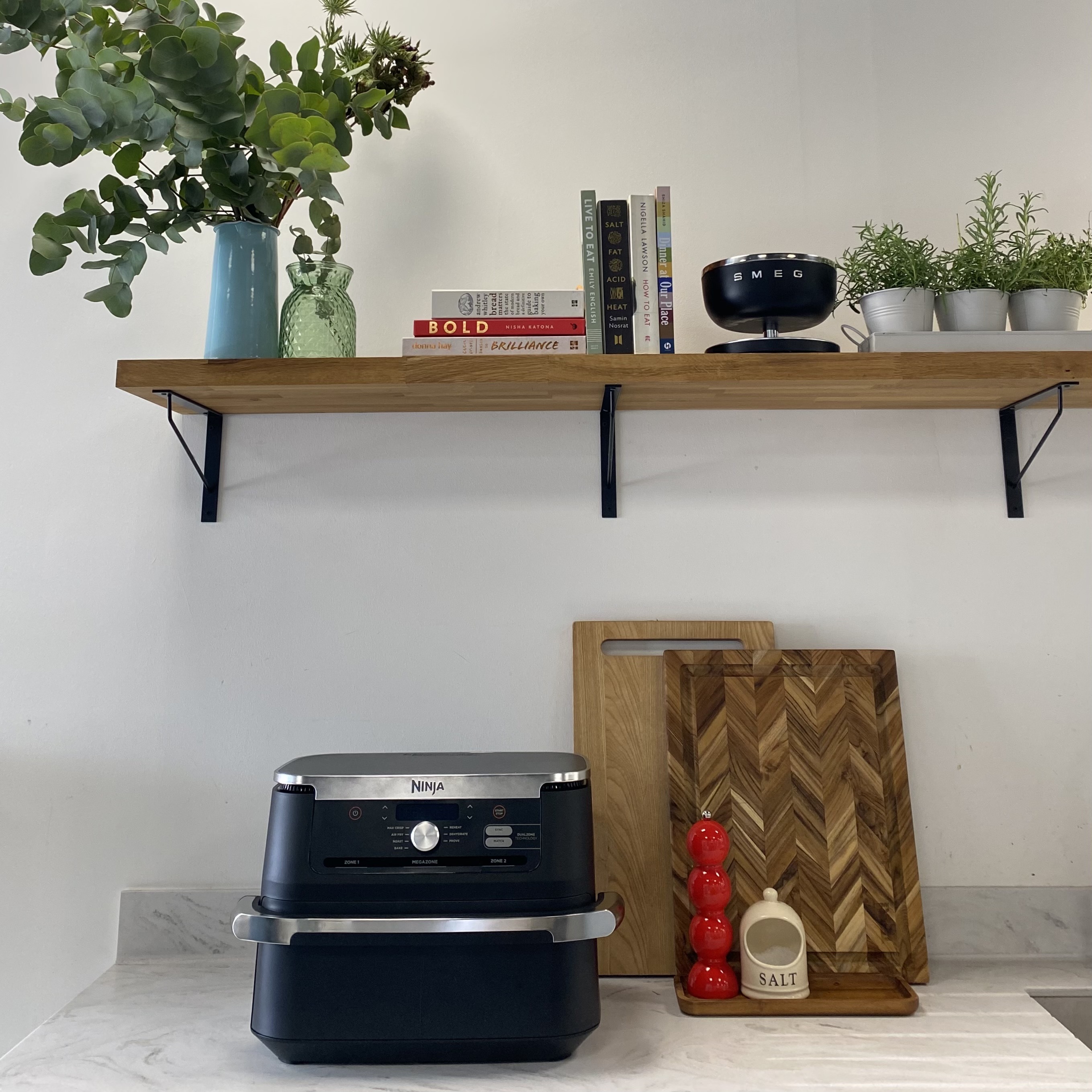 Testing Ninja air fryer at the test facility 