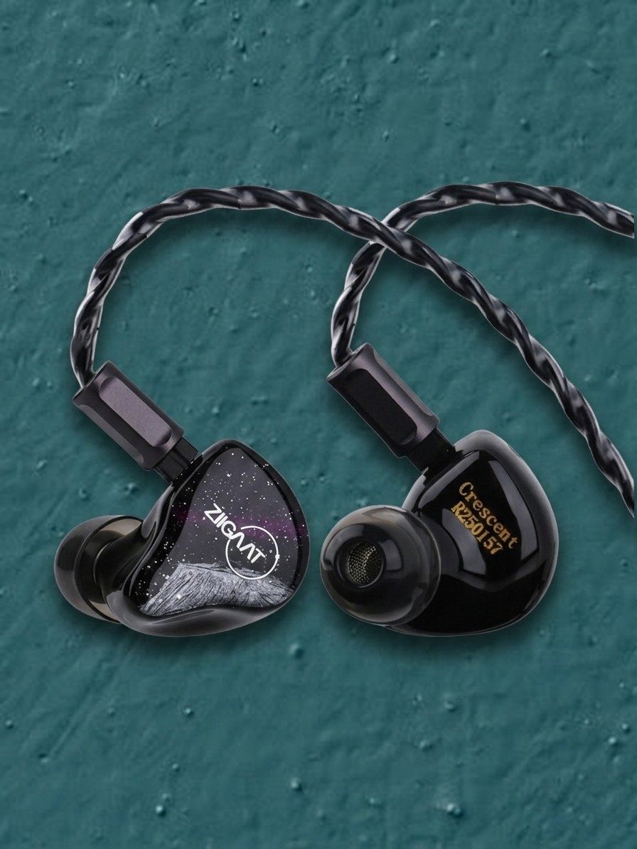 A selection of discounted IEMs from retailer Linsoul.