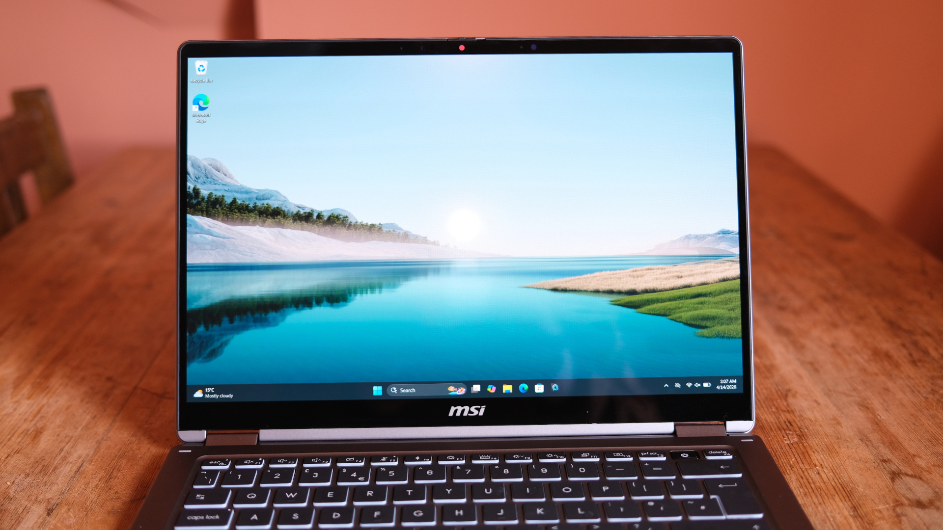 MSI Prestige 14 Flip AI+ review