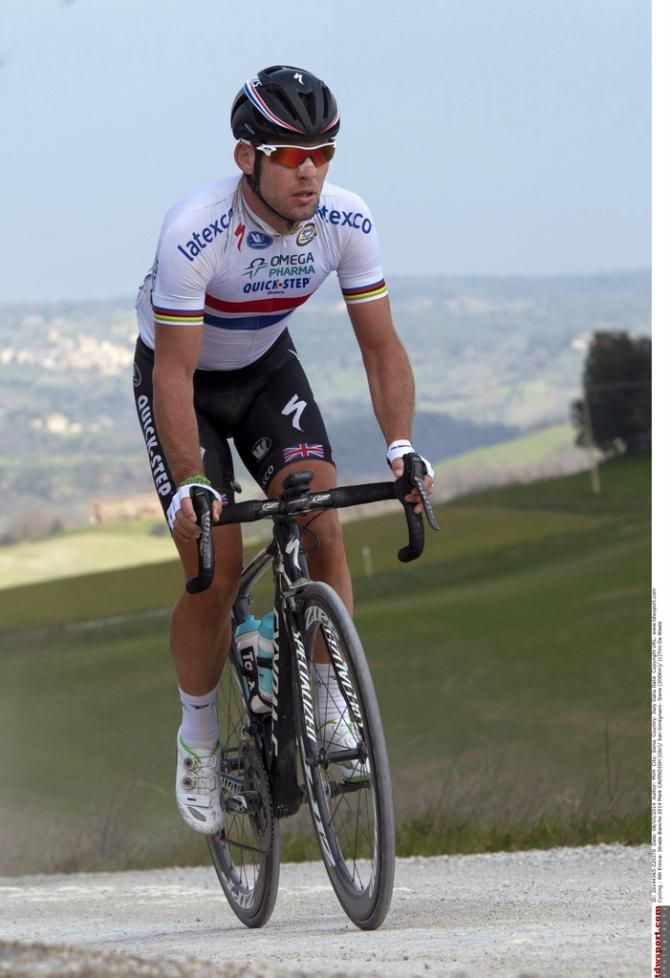 Mark Cavendish in his white national champion jersey
