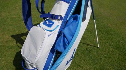 Mizuno BR-D3 Stand Bag Review | Golf Monthly