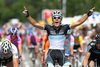 Nizzolo takes the final stage.