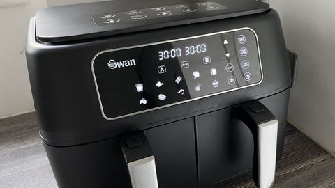 swan duo digital air fryer on counter top