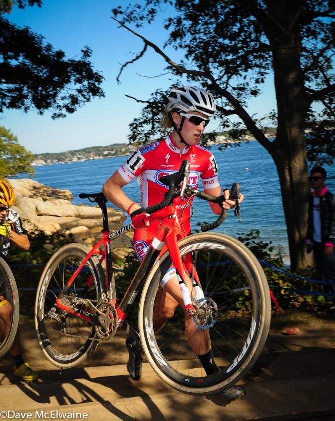 Elle Anderson (California Giant Strawberries/ Specialized) running a set of steps on lap three