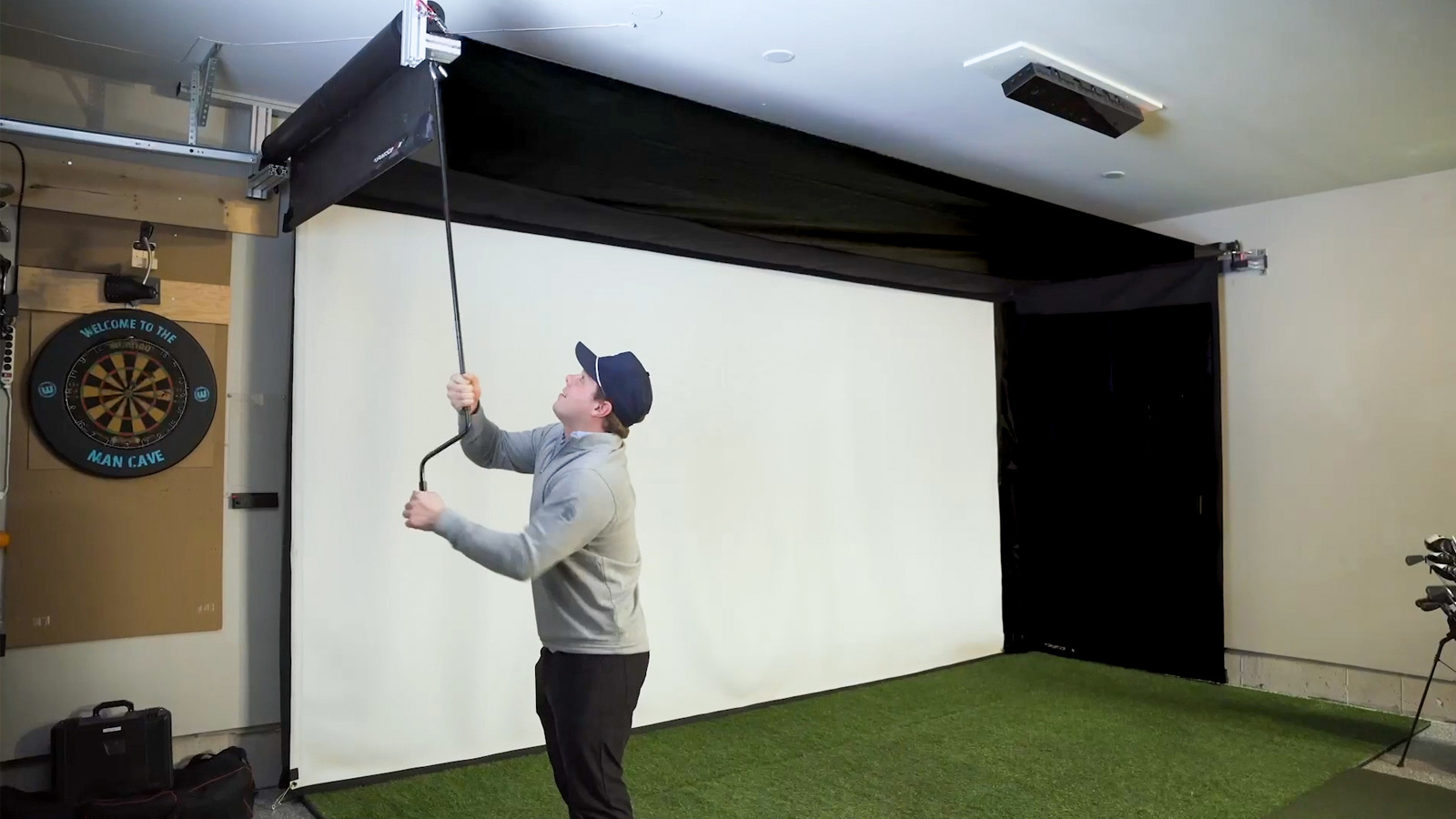 SportScreen Vanish Simulator Enclosure