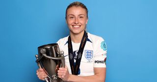 Leah Williamson of England poses with the trophy after winning the Women´s Finalissima 2023 match between England and Brazil at Wembley Stadium on April 06, 2023 in London, England.