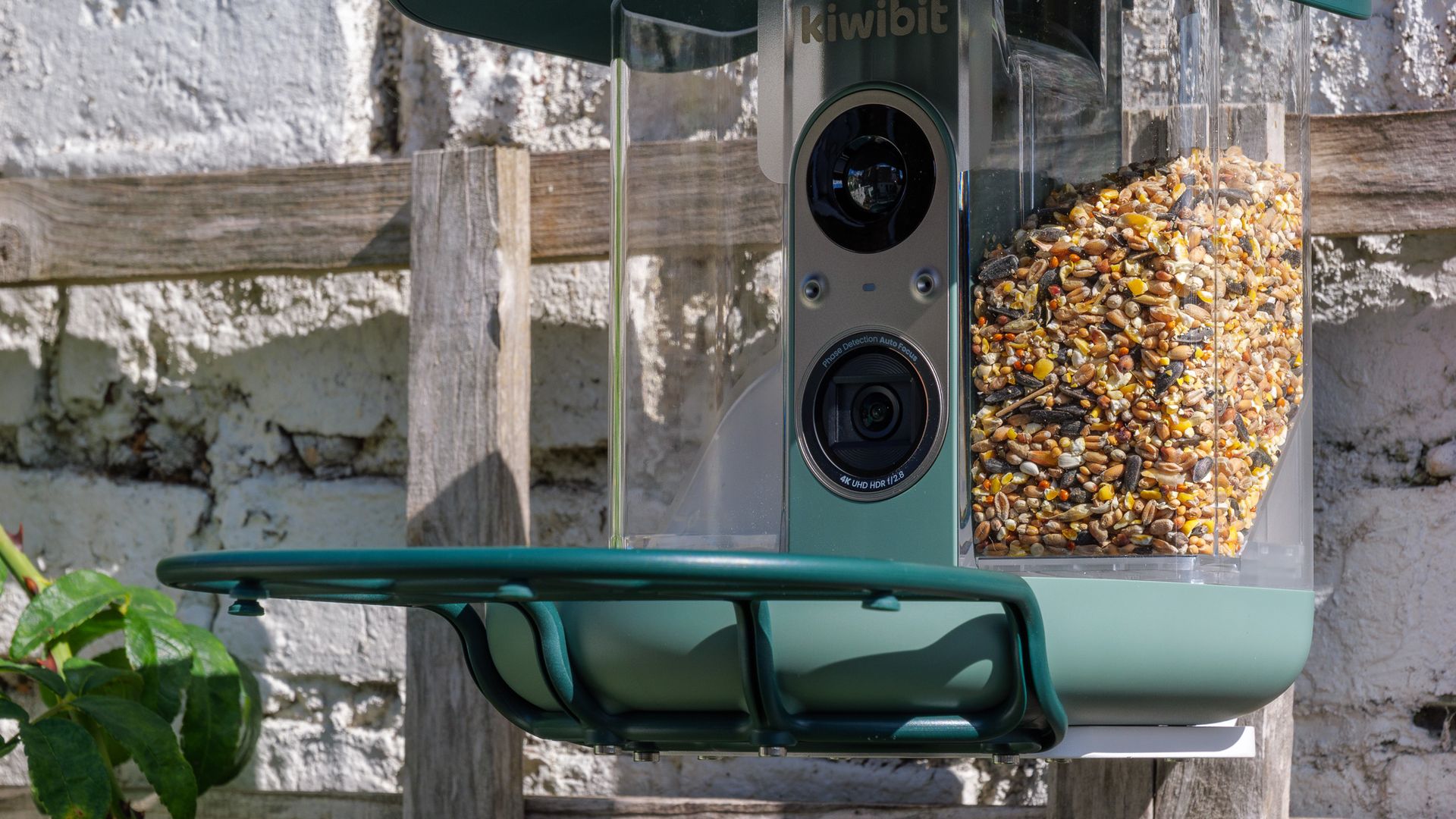 Kiwibit Bird Feeder 2 Pro bird feeder camera