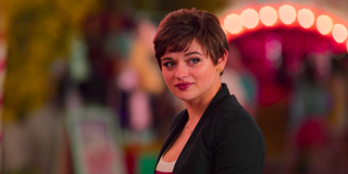 Joey King as Elle during Kissing Booth 3 ending