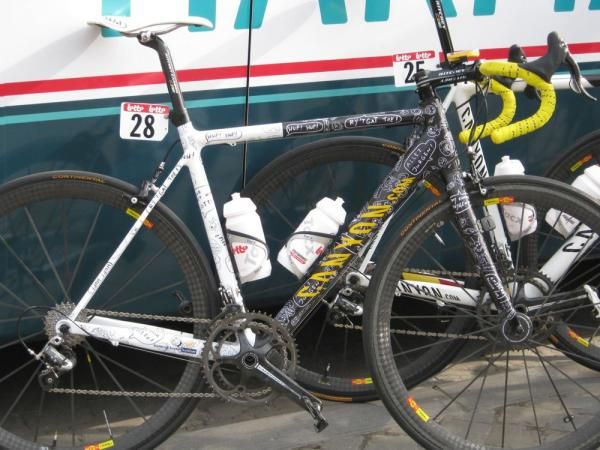 Jurgen Van Den Broeck (Omega Pharma-Lotto) has a special Canyon bike