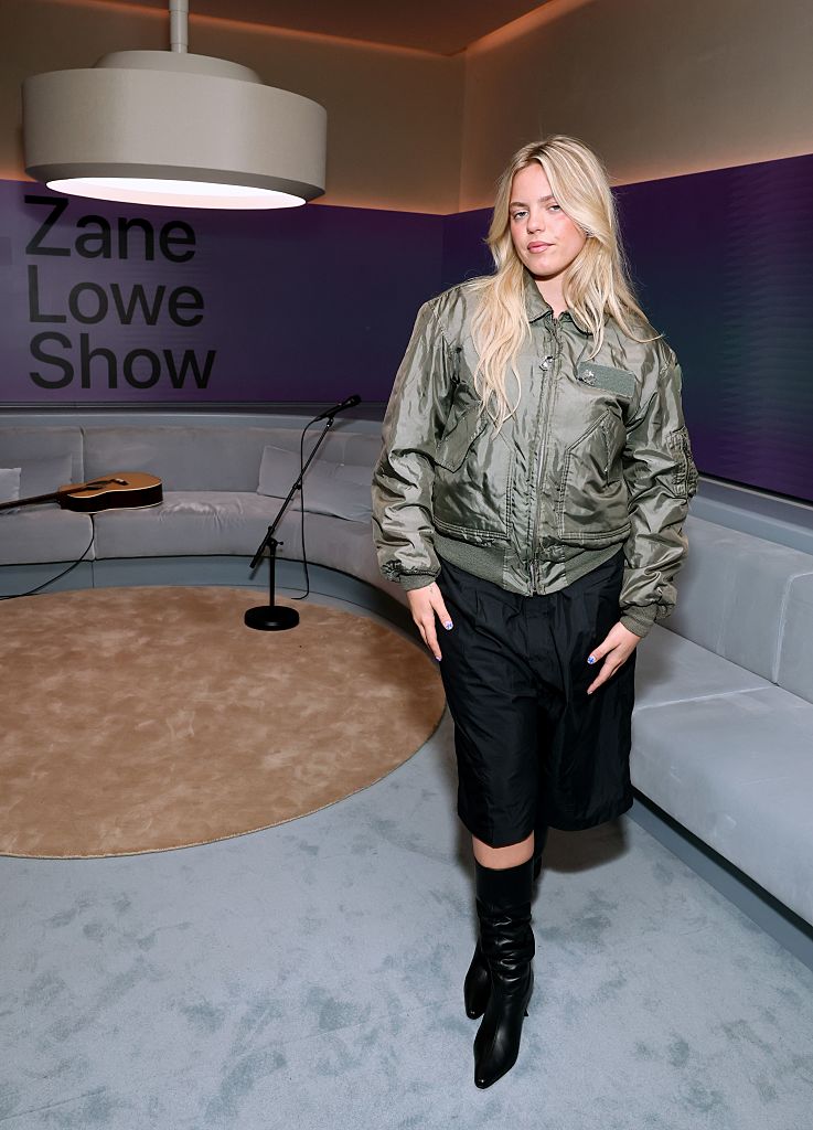 Rene&amp;eacute; Rapp in L.A.