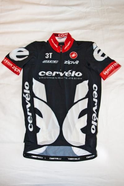 The Aero Race jersey was developed in conjunction with the Cervelo TestTeam