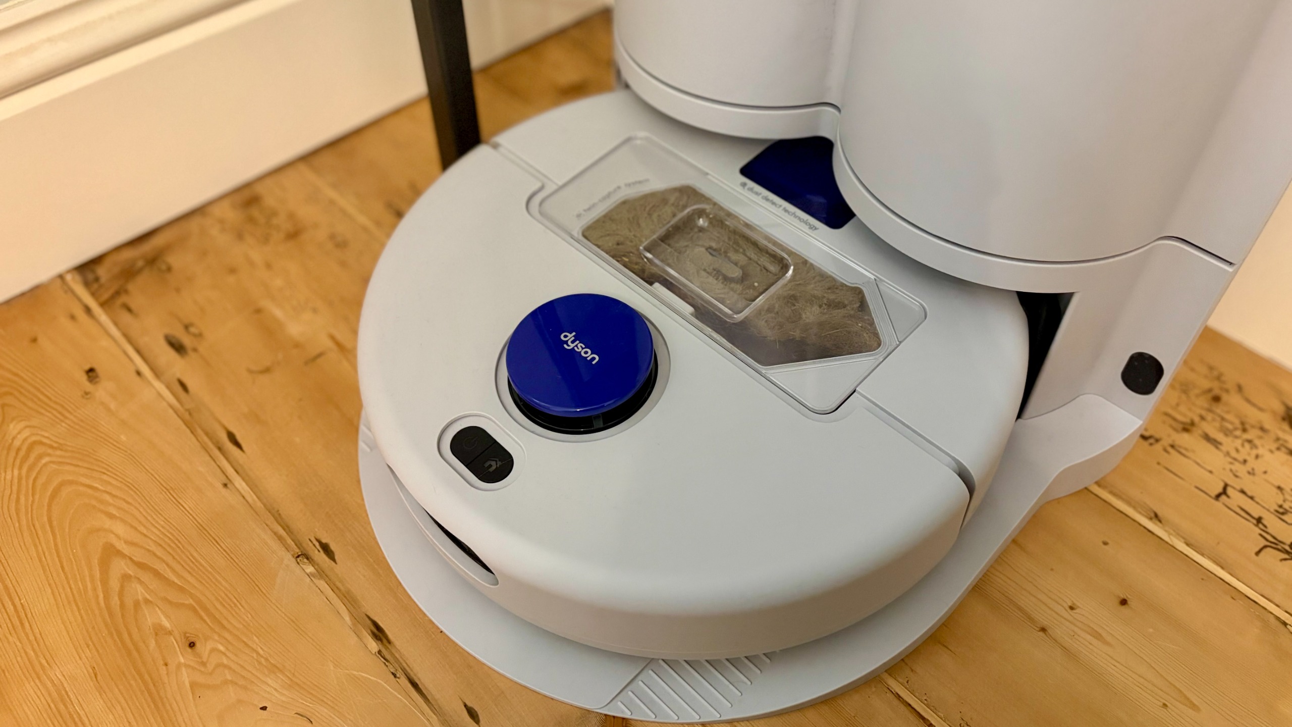 Dyson R2 Nurovi