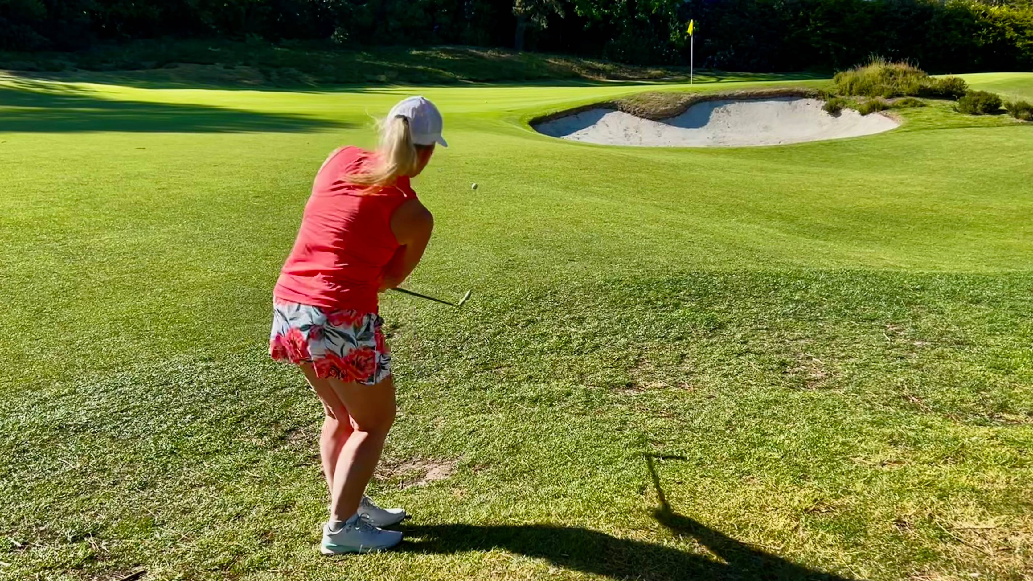 Carly Cummins hitting a chip and run