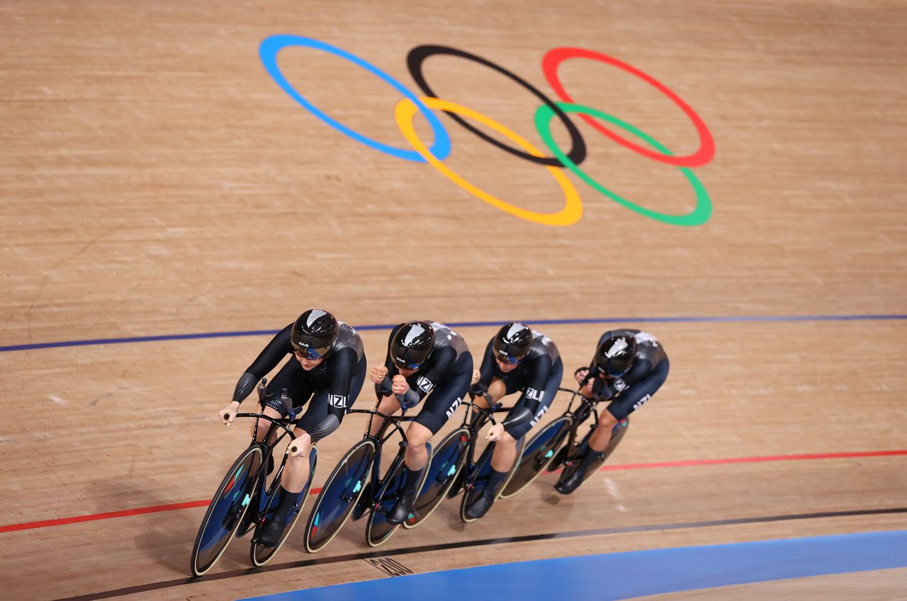 Women's Team Pursuit qualifying Tokyo Olympics 2021