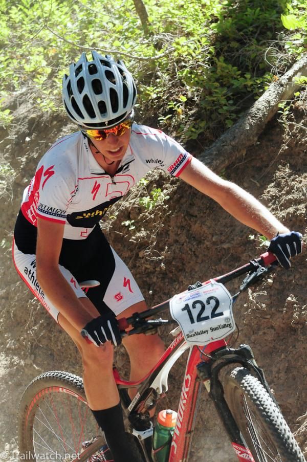Casey Williams (Whole Athlete) riding switchbacks in the 17-18 race