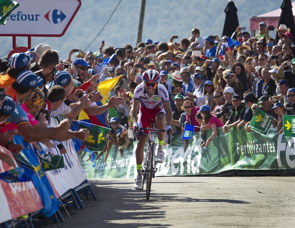 Joaquim Rodr&iacute;guez (Katusha) approaches the line to win stage 15 at the Vuelta a Espana.