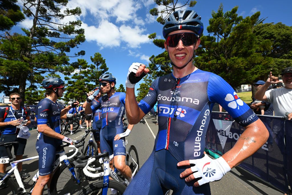 'No es una tarea fácil': gol de la victoria de etapa de Laurence Pithie en su debut en el Giro de Italia