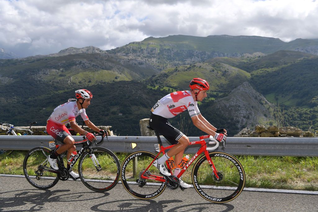 Niklas Eg (Trek-Segafredo) and Darwin Atapuma (Trek-Segafredo) in the breakaway