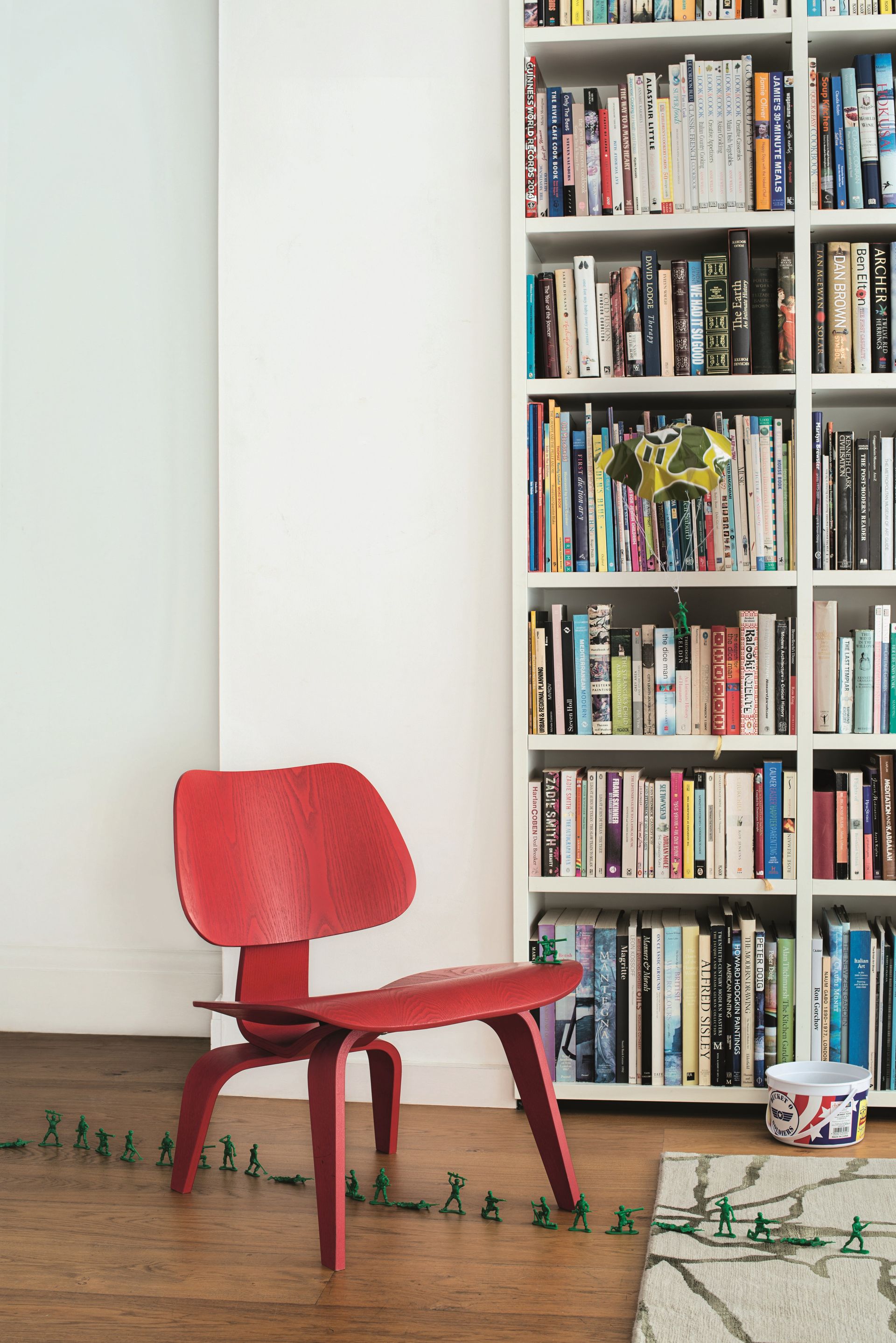 How to add a pop of color to living room 10 winning ways Livingetc