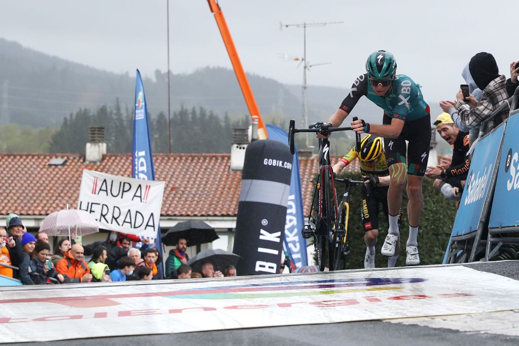 MALLABIA SPAIN APRIL 08 LR Jonas Vingegaard Rasmussen of Denmark and Team Jumbo Visma and Aleksander Vlasov of Russia and Team Bora Hansgrohe cross the finish line walking during the 61st Itzulia Basque Country 2022 Stage 5 a 1638km stage from Zamudio to Mallabia 305m itzulia WorldTour on April 08 2022 in Mallabia Spain Photo by Gonzalo Arroyo MorenoGetty Images