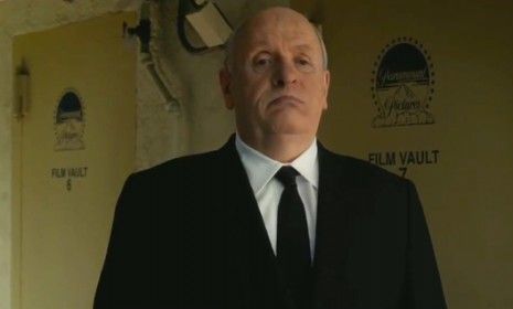 In the newly released Hitchcock trailer, viewers get a glimpse of Anthony Hopkins as Alfred Hitchcock - with critics saying he,&amp;quot;fits hand in glove&amp;quot; as the esteemed filmmaker. 