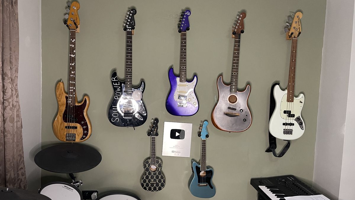 Nandi Bushell's electric guitar