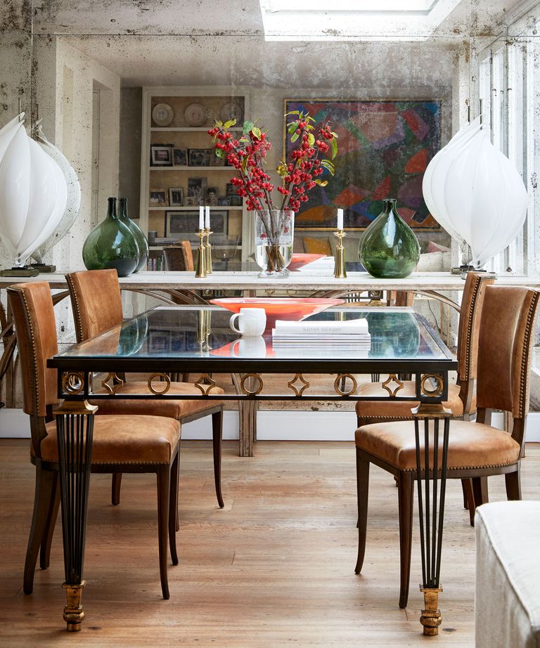 How to clean a glass table the crucial mistakes to avoid