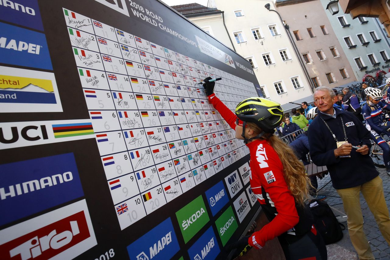 Laura Stigger at the start of the women's junior road race
