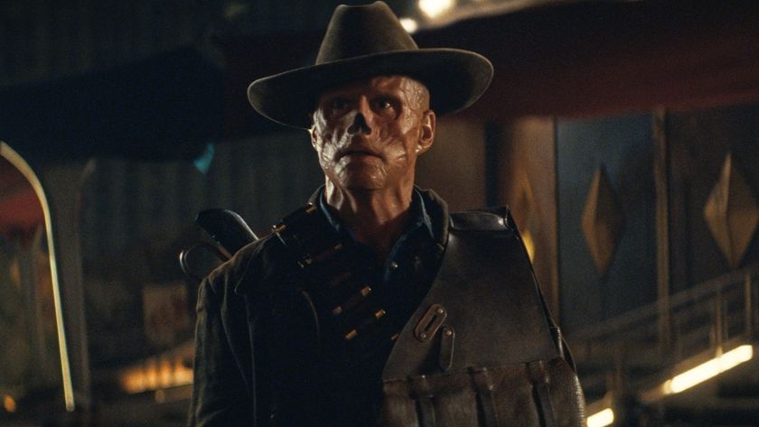 The Ghoul (Walton Goggins) looks at a Deathclaw on Fallout.