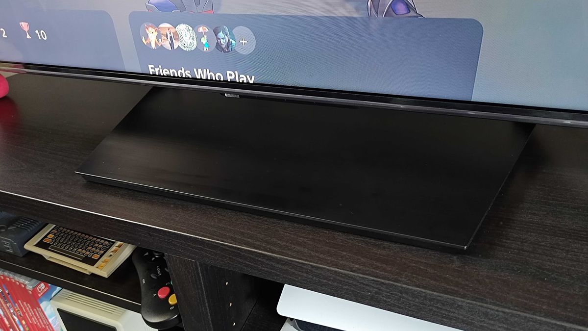 Hisense U7N with cover over stand
