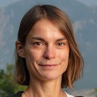 Rebecca Flowers's avatar