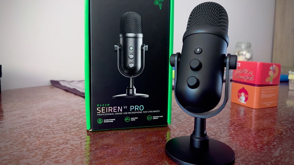 Razer Seiren V2 Pro microphone review