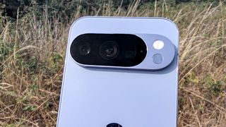 Google Pixel 10 pro moonstone review images 