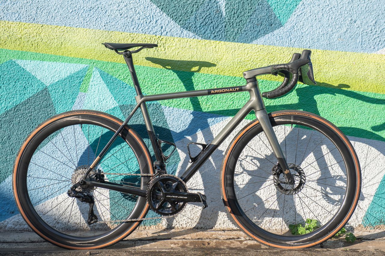 Argonaut RM3 side-on shot