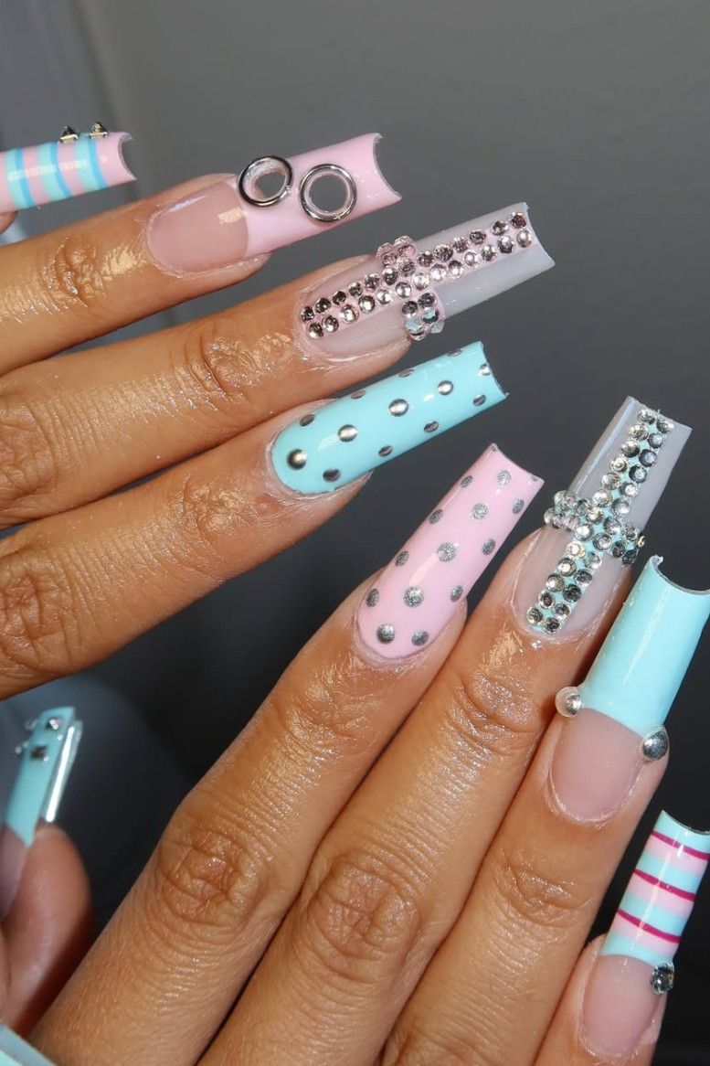 An icy Y2K manicure.