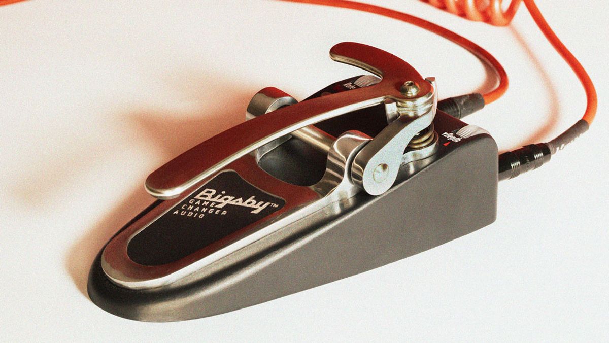 Gamechanger Audio Bigsby pedal