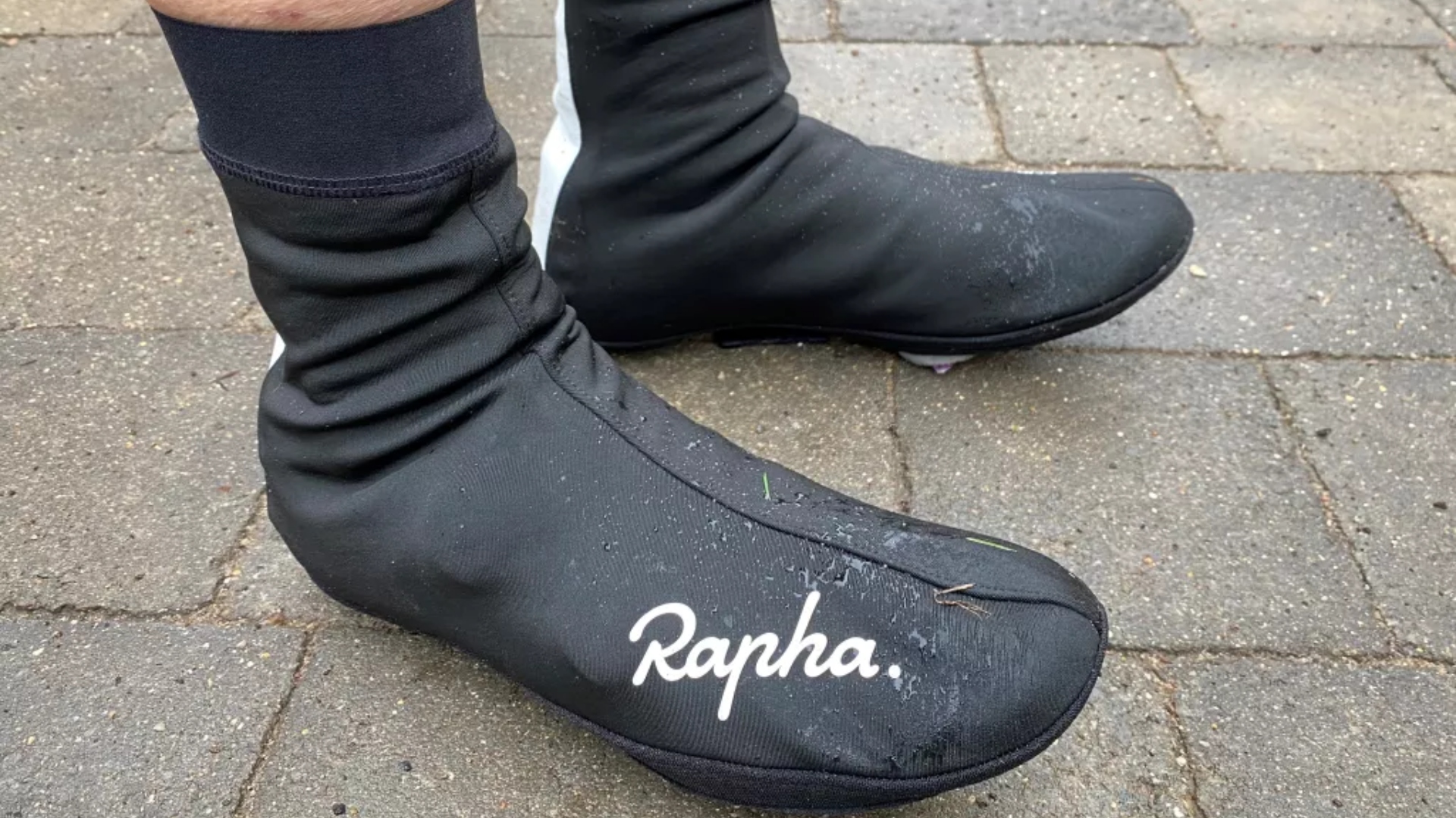Rapha Winter Overshoes review – and the great zip debate