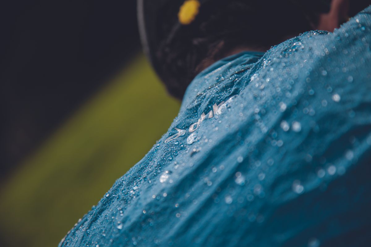 re-waterproof your cycling jacket 