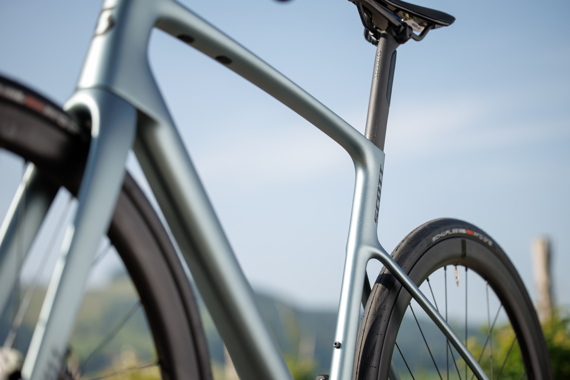 A close up of the Scott Addict Premium frame in blue