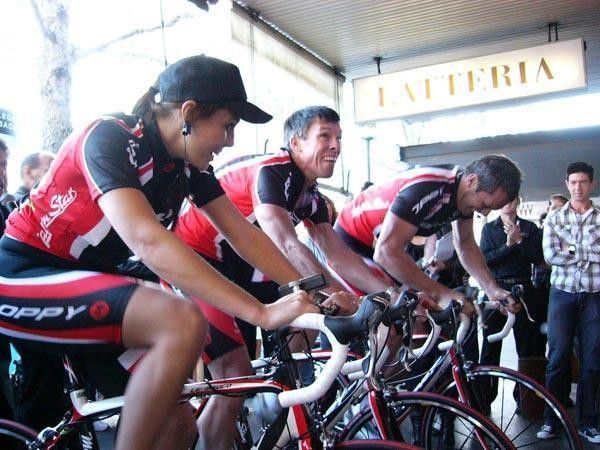 The race is on Event organisers pitted 13-time Tour de France rider Phil Anderson (centre) against two TV celebrities, Zoe Naylor (left) and Tom Williams (right, co-hosts of the 'Glaldiator' program on Australian television.