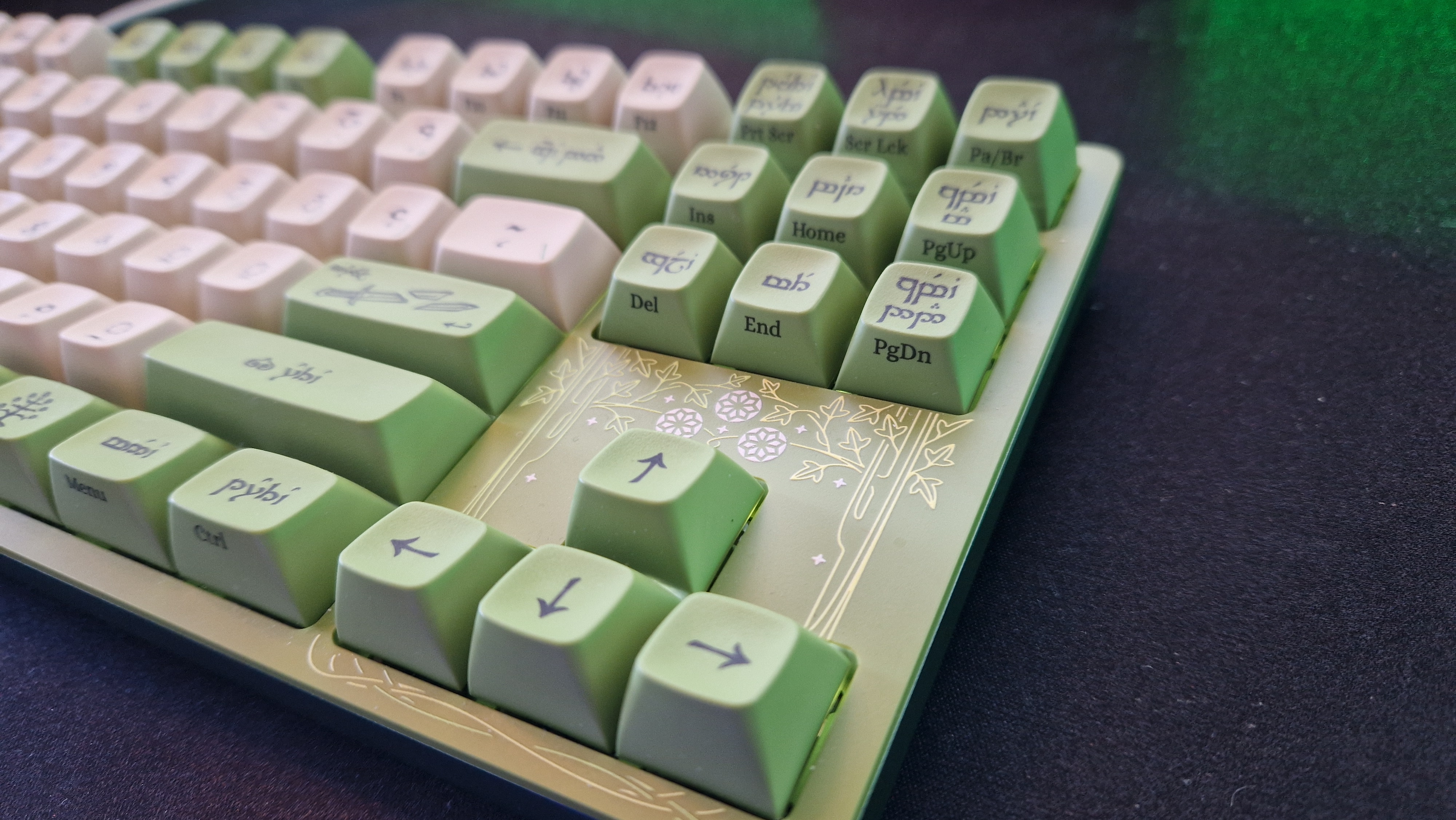 Drop + LOTR Elvish Keyboard review image showing the trees of Valinor and right hand side