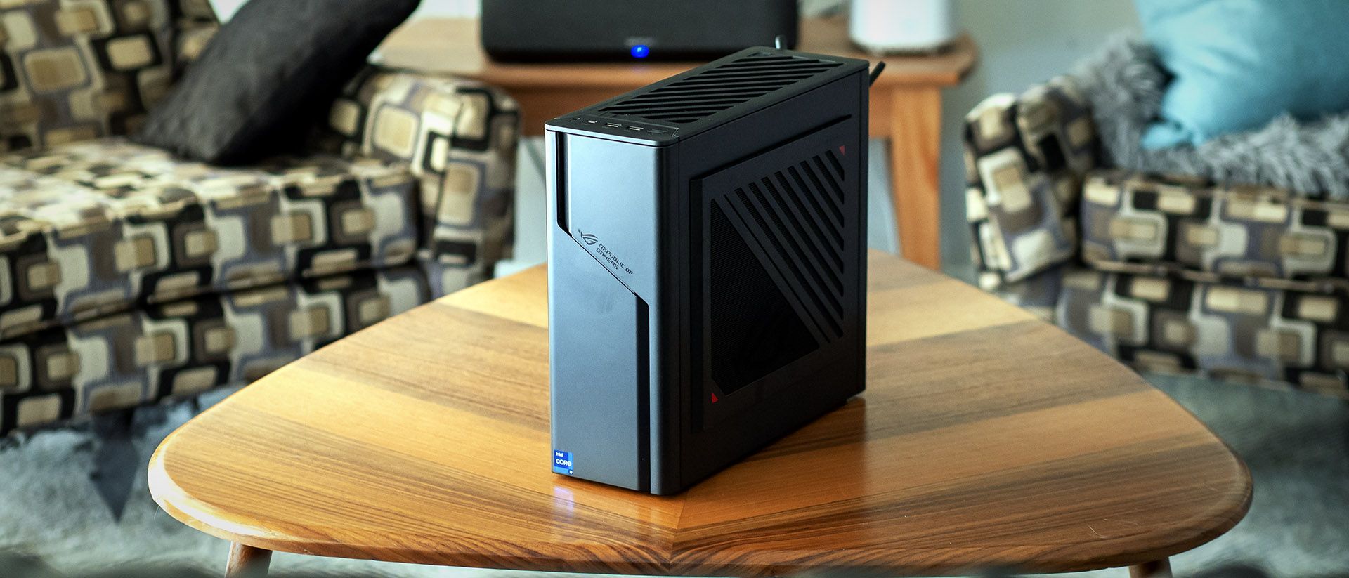 Asus ROG G22CH Review: Small and Powerful, But Loud | Tom's Hardware