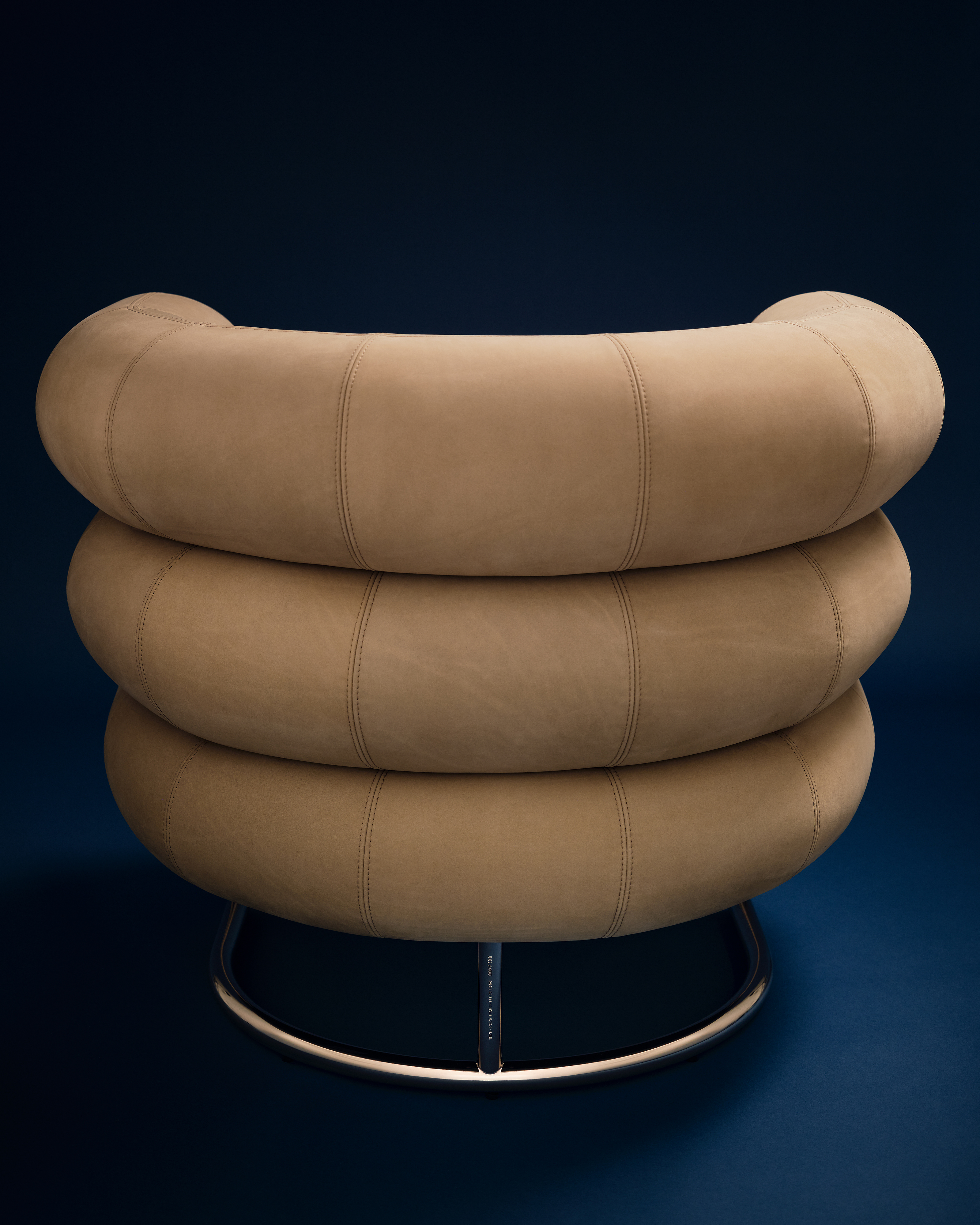 bibendum chair by eileen gray - centenary edition