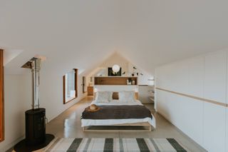 Bedroom at 5 Fin Whale Way, a South African holiday home by Salt Architects