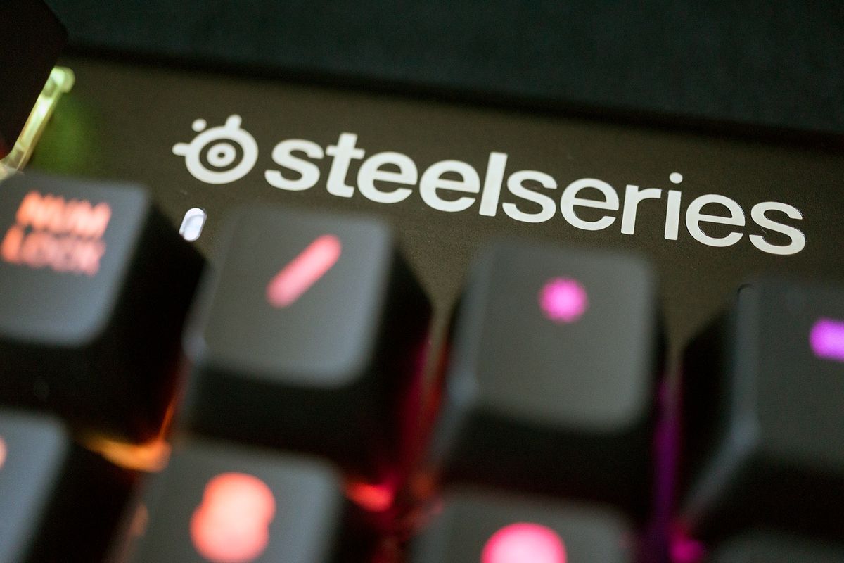 SteelSeries Apex M750