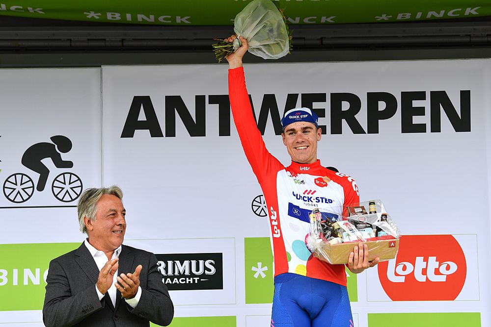 Fabio Jakobsen (Quick-Step Floors) leads the points classification after stage 3